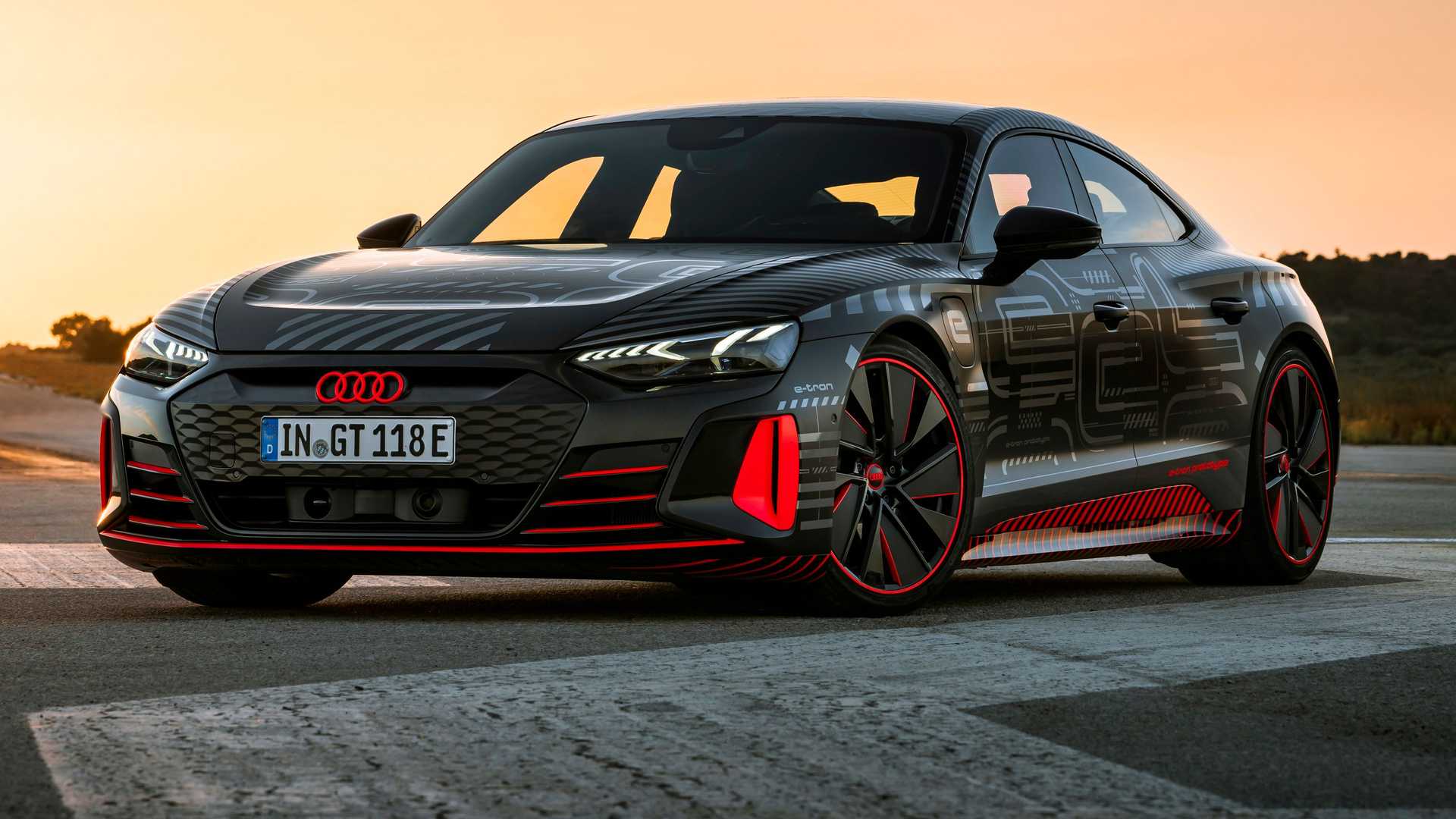 奥迪RS etron GT新预告图发布 或2021年正式亮相_科技快报网